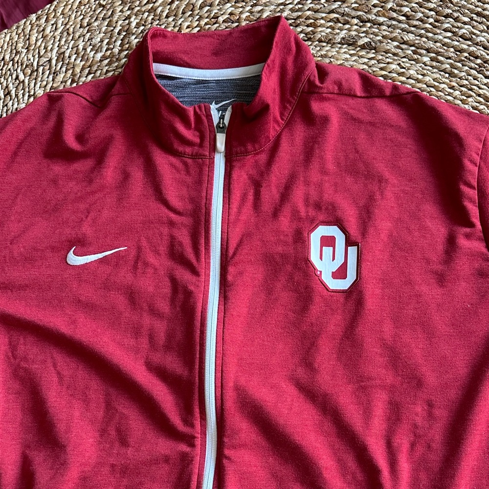 Nike Oklahoma Sooners Full-Zip Dri-Fit Jacket